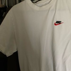 nike t shirt
